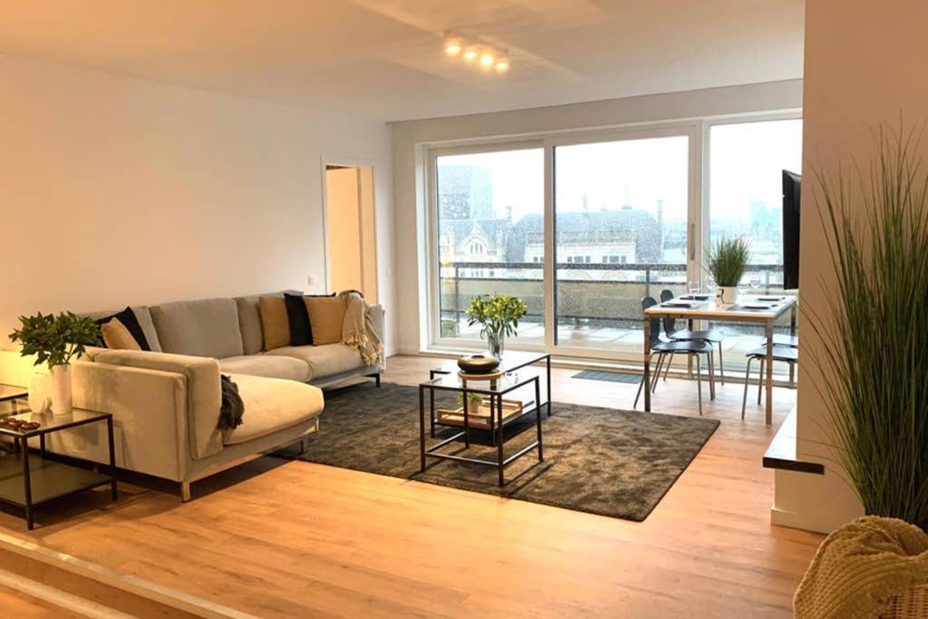 Appartement Penthouse, Rooftop Terrace, Free Netflix, Wifi And Airco Antwerpen