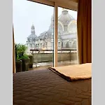 City Penthouse, Rooftop Terrace, Free Netflix, Wifi And Airco